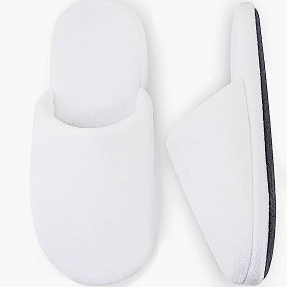 Unisex Tlizzz7 Hotel & Spa Style Slippers,in 3 White Sizes & 1 Silver Grey size - Picture 1 of 16
